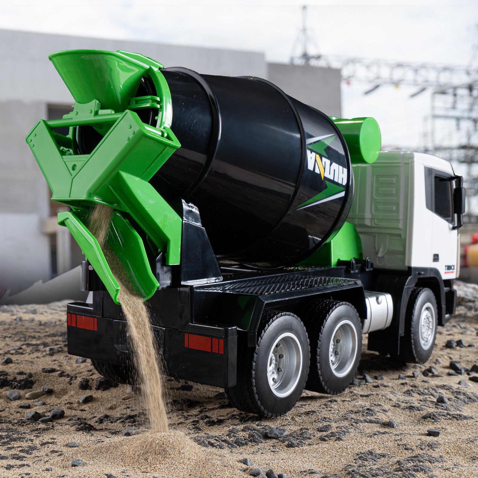 Huina 1557 2.4G 9 Channel Mini RC Mixer Construction Vehicle Truck