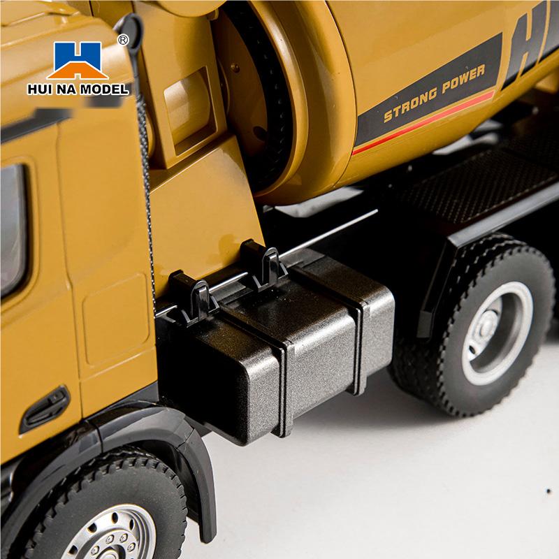 Huina 1574 1:14 Concrete Mixer Truck Toy