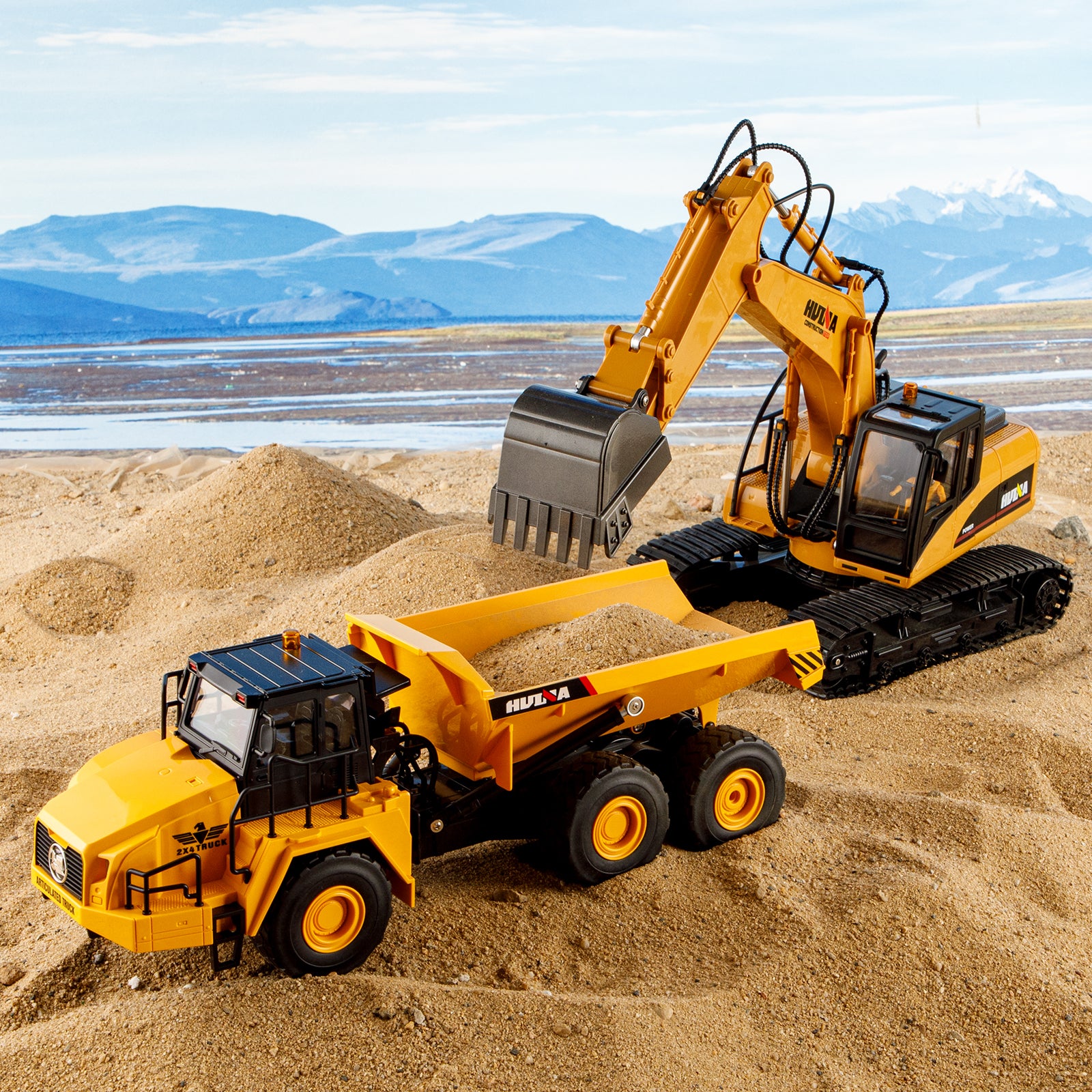 Huina 1553 1:16 Remote Control Dump Truck Toy 